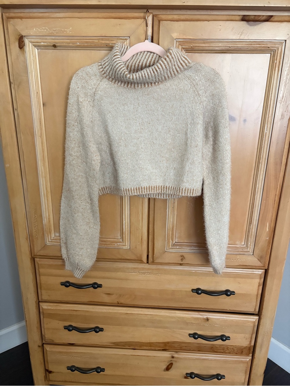 Altar’d State M Cream Tan Cropped Turtleneck Sweater Cozy Fall